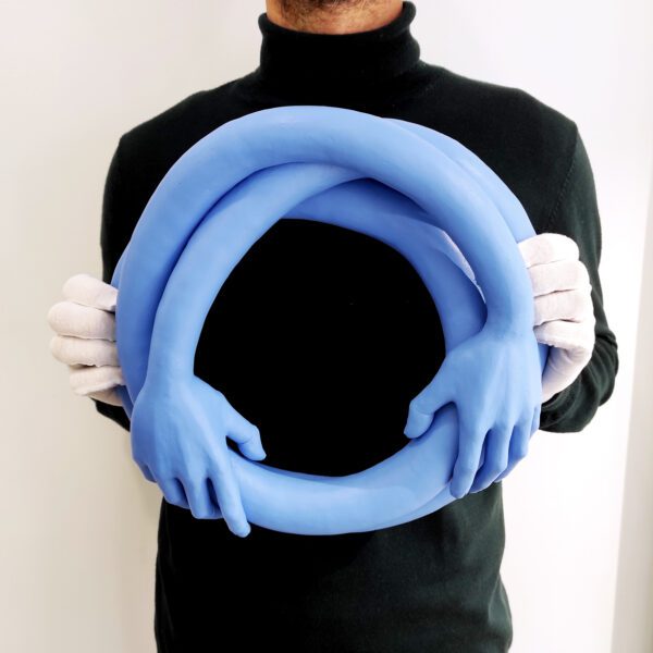 Hugging Arms - Inês Coelho - Image 2