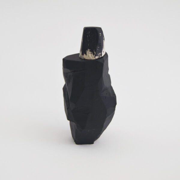Vryka - Tiago Hesp - Image 3